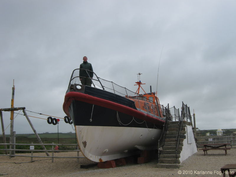 Rescue boat